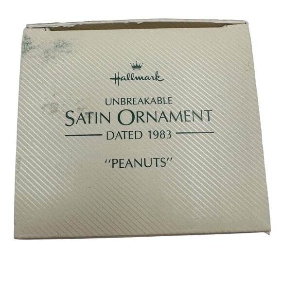 Vintage Hallmark 1983 Peanuts Christmas Ornament Snoopy Woodstock Satin - Picture 9 of 10
